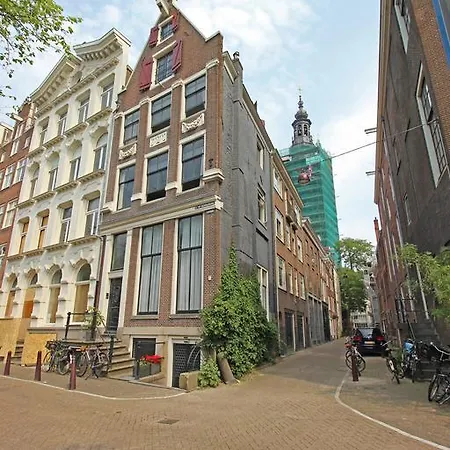 Renovated Studio In Canal House 3* 암스테르담